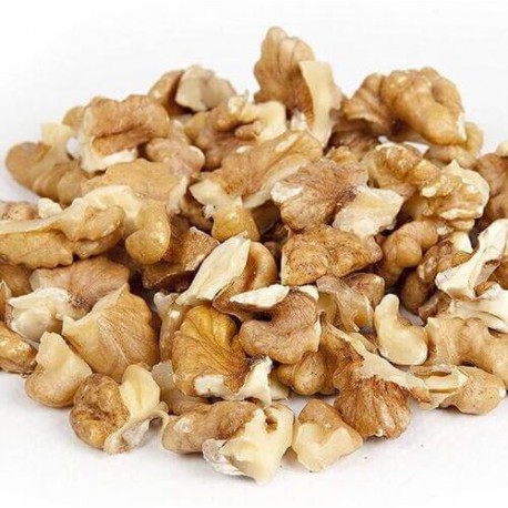 Walnut kernels pieces large